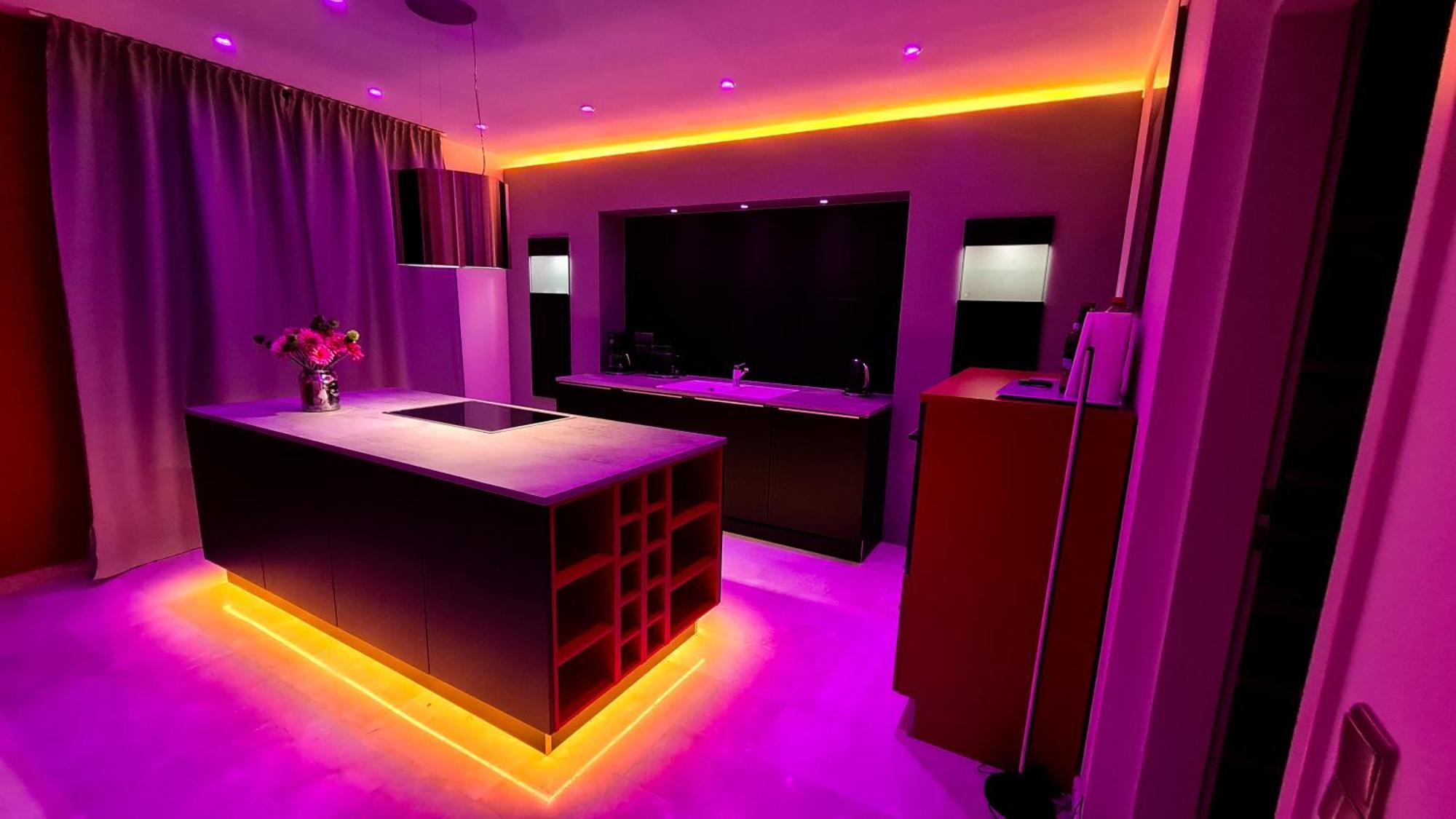 Deluxe Apartment Mit Sauna, Gehobene Ausstattung, Sydney Шварценбек Екстериор снимка